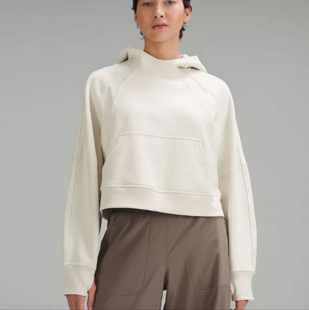 Lululemon oversized cropped scuba hoodie in bone, Size M/L